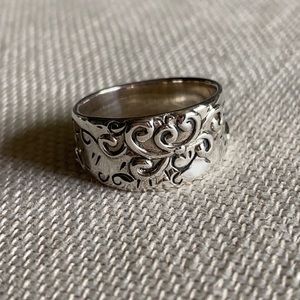 Silpada Sterling Band, size 8